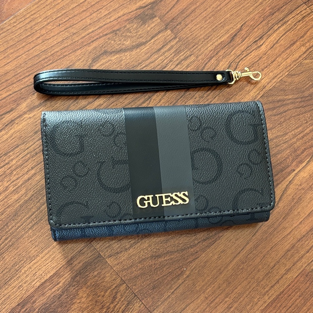 Guess Black Logo Wristlet